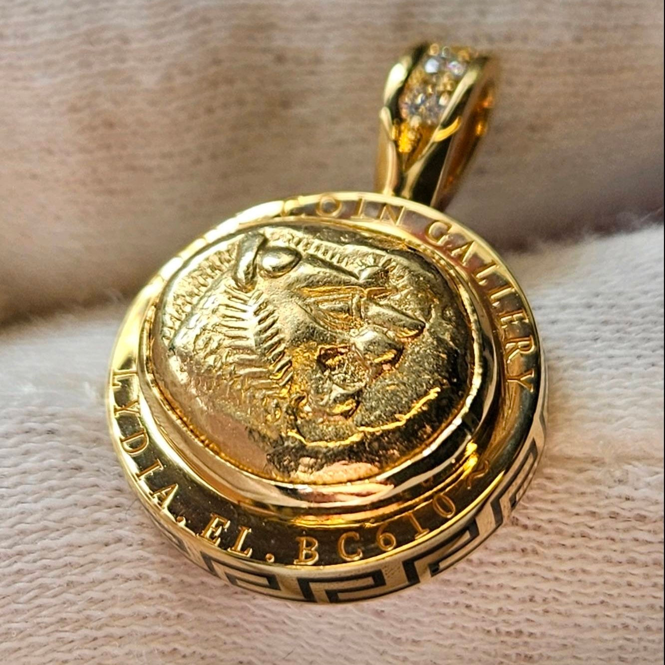 [Coin Pendant] Lydian Gold Coin - Gold